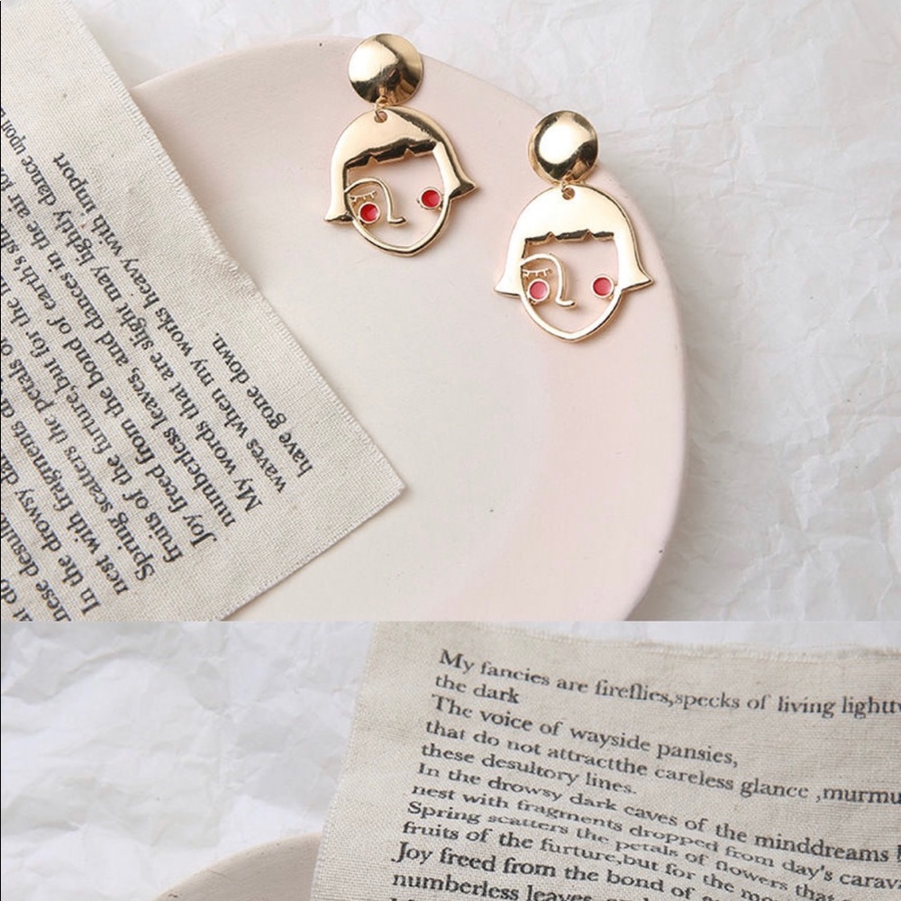 Hamama Earrings gold face